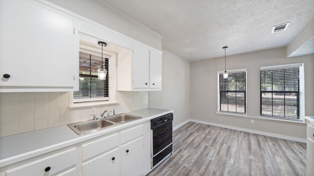 1320 Johnson Lane, Kemp, TX 75143