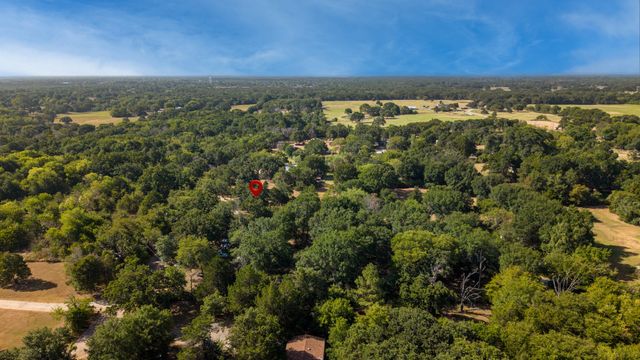 1320 Johnson Lane, Kemp, TX 75143