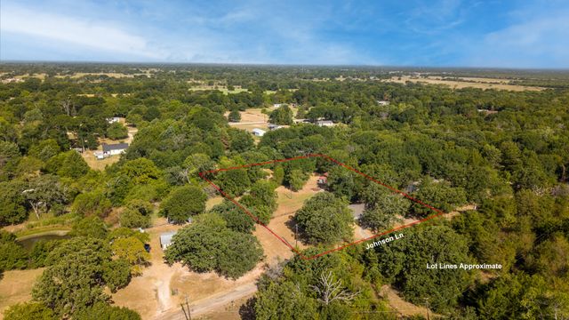 1320 Johnson Lane, Kemp, TX 75143
