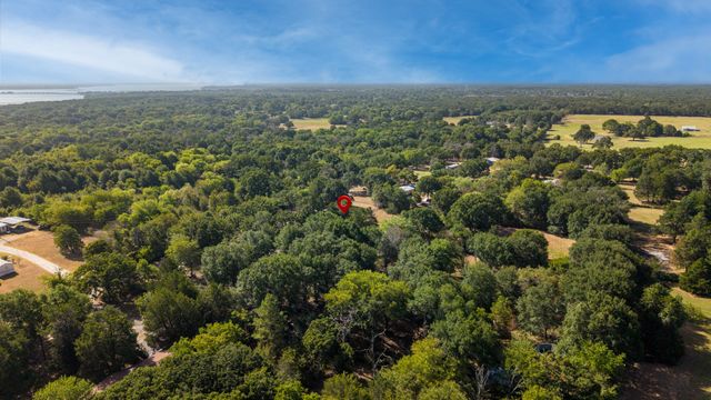 1320 Johnson Lane, Kemp, TX 75143