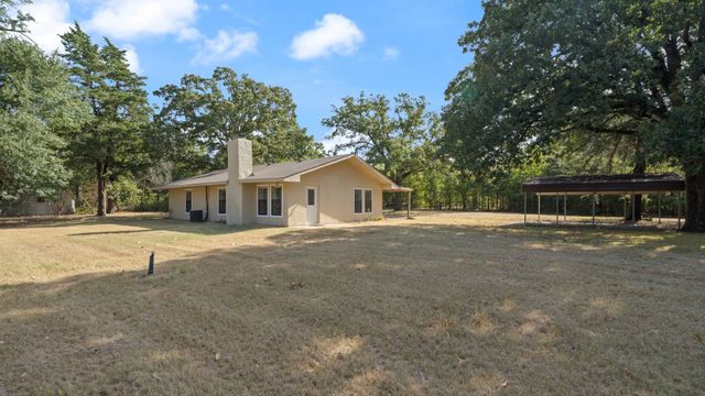 1320 Johnson Lane, Kemp, TX 75143