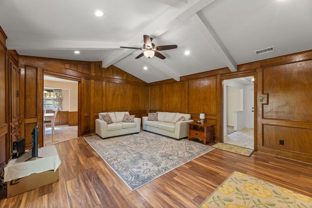 208 Ashe Bend Drive, Rowlett, TX 75087