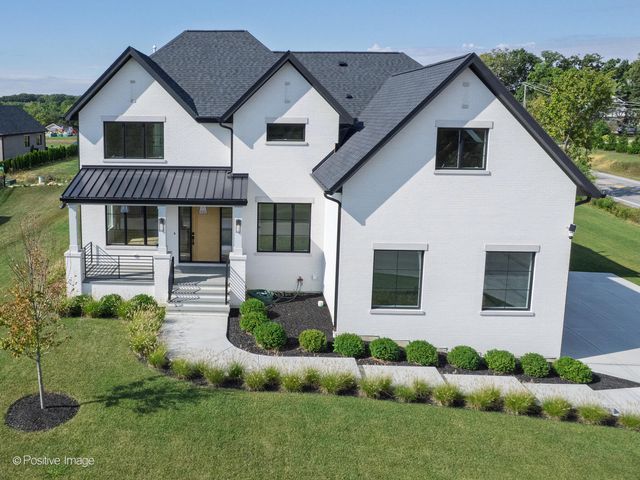 8302 Pleasant View Avenue, Willow Springs, IL 60480