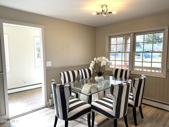 1825 Greenpoint Avenue, Rotterdam, NY 12303