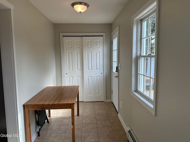1825 Greenpoint Avenue, Rotterdam, NY 12303