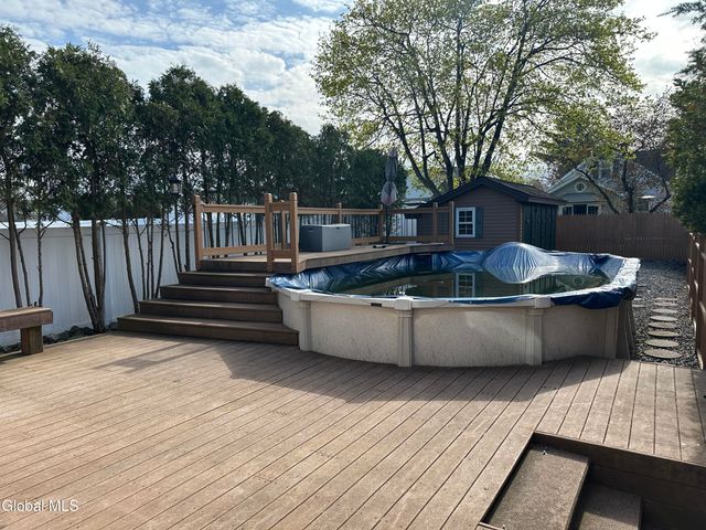 1825 Greenpoint Avenue, Rotterdam, NY 12303