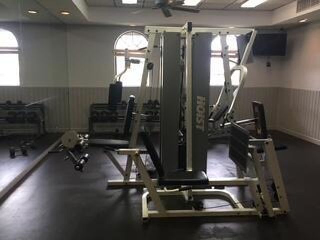 18206 Mediterranean Boulevard 4-21, Hialeah, FL 33015