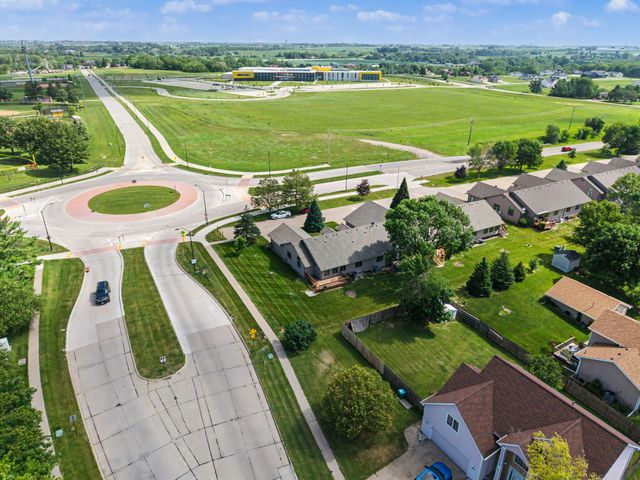 1012 8th Street SE, Altoona, IA 50009