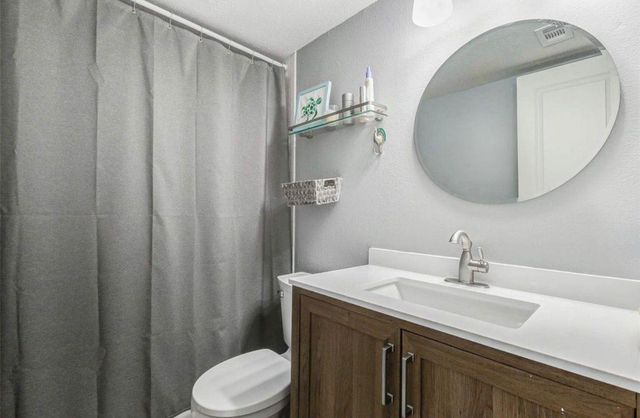 101 Stratford Street 103, Houston, TX 77006