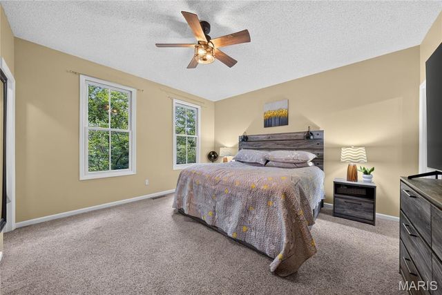 3318 Shutten Way, St Charles, MO 63301