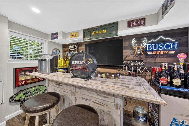 3318 Shutten Way, St Charles, MO 63301