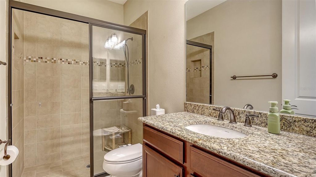 Image 19 of property listing at 13117 PALERMO DRIVE, Bradenton, FL 34211