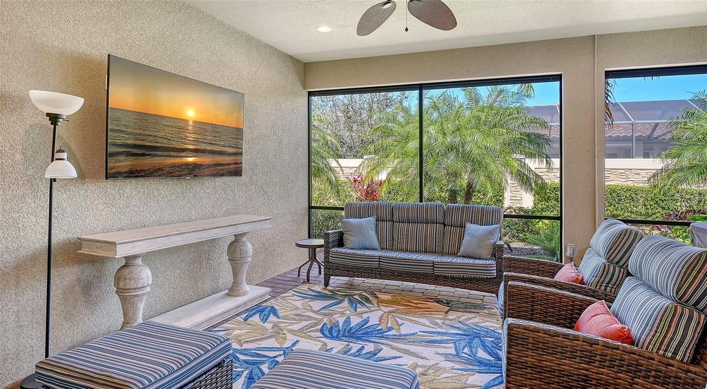 Image 26 of property listing at 13117 PALERMO DRIVE, Bradenton, FL 34211