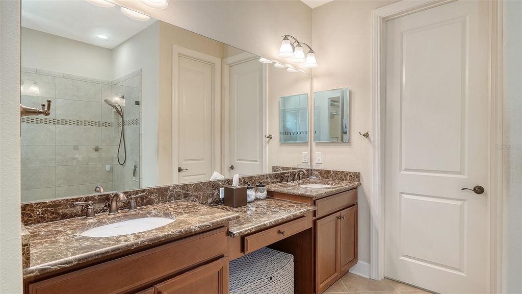 Image 29 of property listing at 13117 PALERMO DRIVE, Bradenton, FL 34211