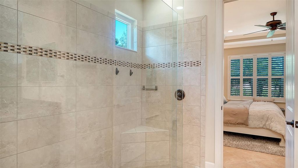 Image 31 of property listing at 13117 PALERMO DRIVE, Bradenton, FL 34211