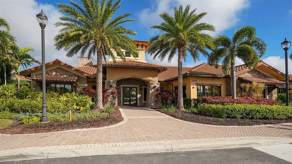 Image 59 of property listing at 13117 PALERMO DRIVE, Bradenton, FL 34211