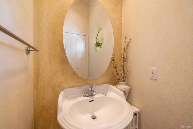 1047 Butte Avenue, Big Bear, CA 92314