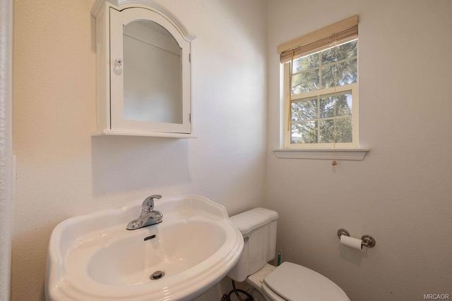 1047 Butte Avenue, Big Bear, CA 92314