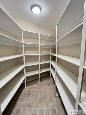 6 Rising Sun Lane, Salmon, ID 83467