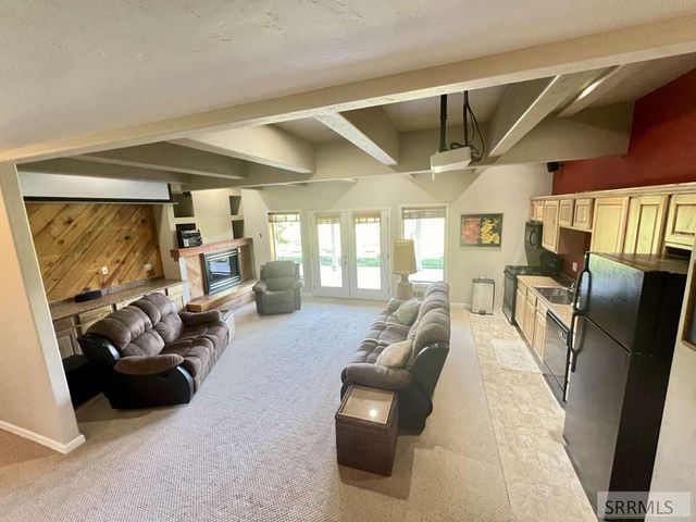 6 Rising Sun Lane, Salmon, ID 83467