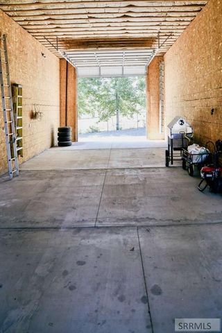 6 Rising Sun Lane, Salmon, ID 83467