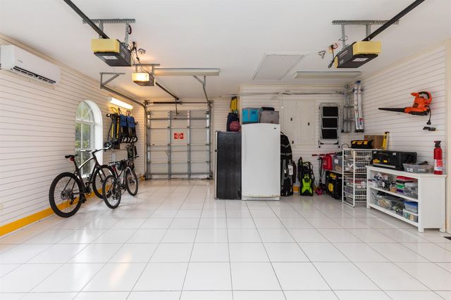 24 Grand Bay Estates Circle, Key Biscayne, FL 33149
