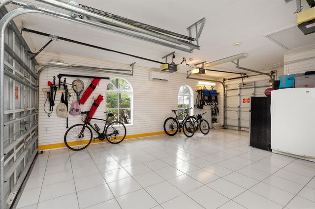 24 Grand Bay Estates Circle, Key Biscayne, FL 33149