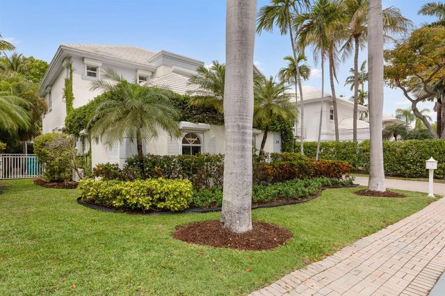 24 Grand Bay Estates Circle, Key Biscayne, FL 33149