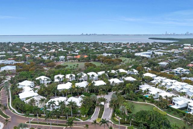 24 Grand Bay Estates Circle, Key Biscayne, FL 33149
