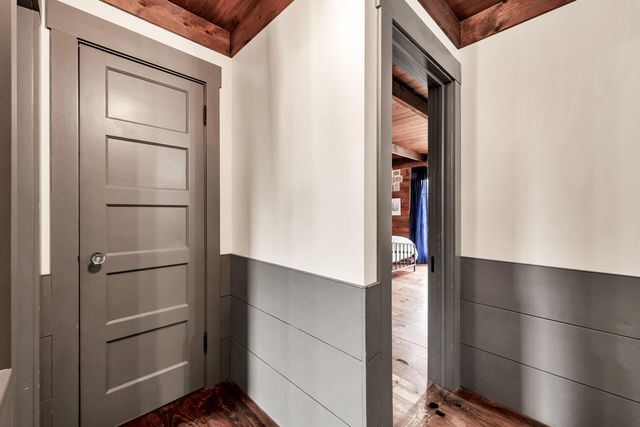 1750 W Riverbluff Lane, Nixa, MO 65714