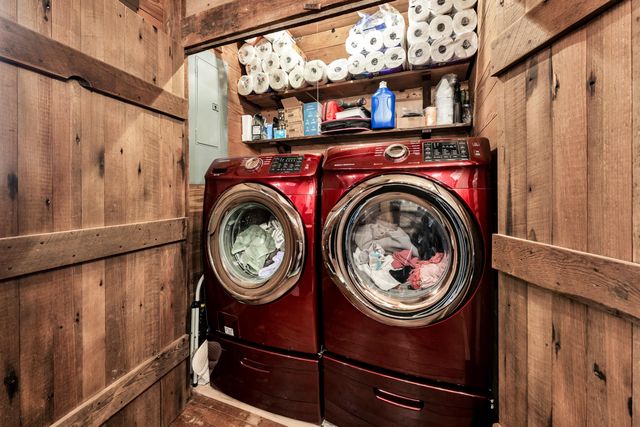 1750 W Riverbluff Lane, Nixa, MO 65714