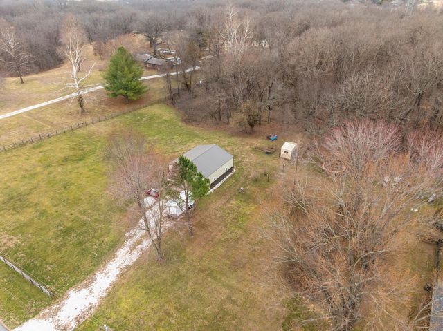 1750 W Riverbluff Lane, Nixa, MO 65714