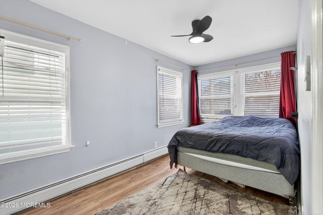 55 Pineview Avenue, Keansburg, NJ 07734