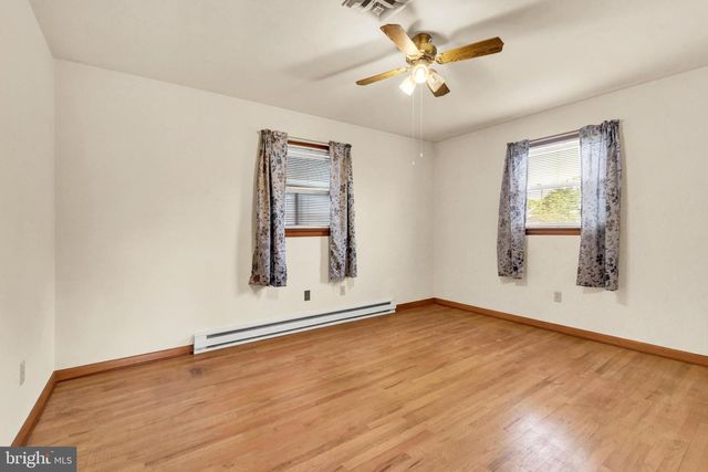 103 BRUNNER ST, Hummelstown, PA 17036