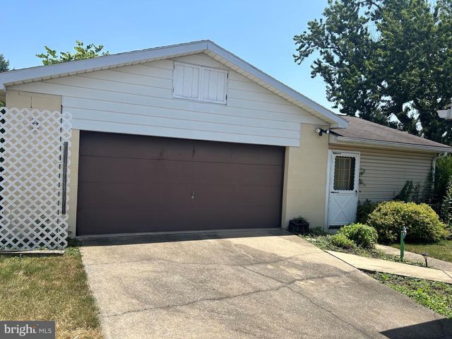 103 BRUNNER ST, Hummelstown, PA 17036