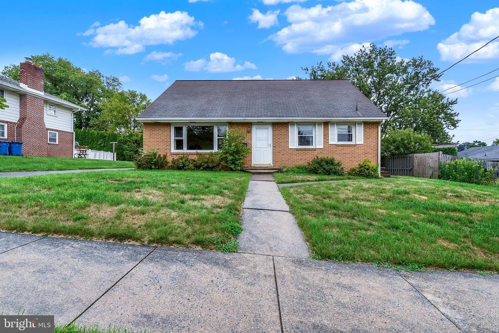 103 BRUNNER ST, Hummelstown, PA 17036