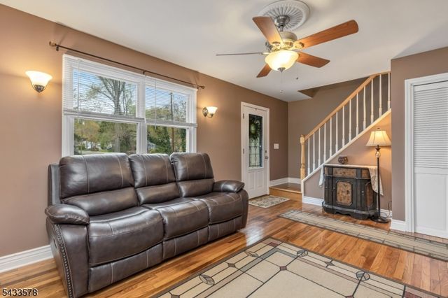 1 Edgar Ave, Green Brook Twp., NJ 08812