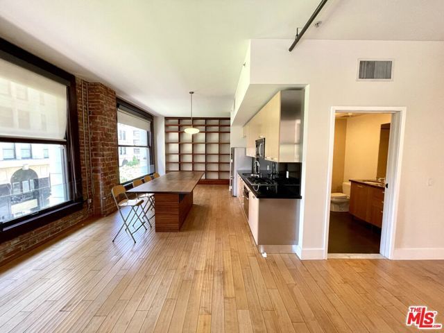 460 S SPRING Street 312, Los Angeles, CA 90013