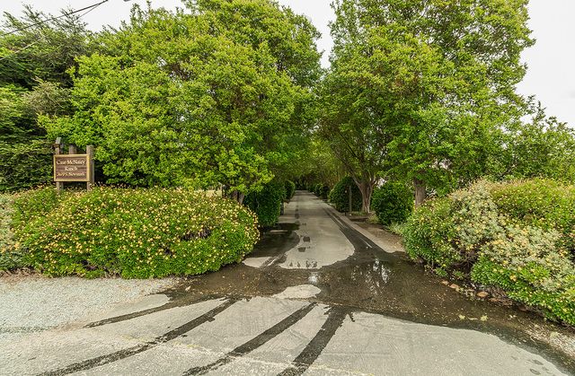 3670 S Newmark Avenue, Sanger, CA 93657