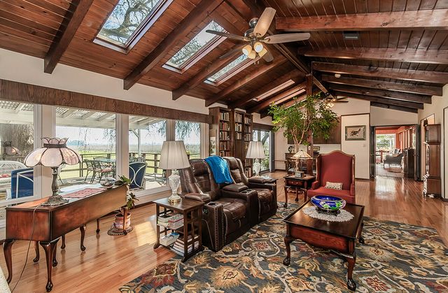 3670 S Newmark Avenue, Sanger, CA 93657