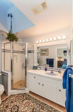 3670 S Newmark Avenue, Sanger, CA 93657