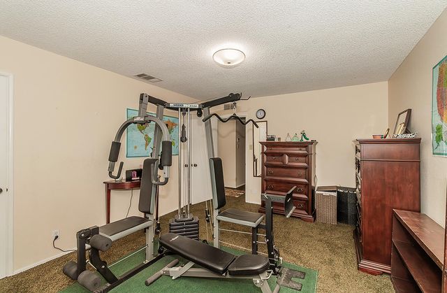 3670 S Newmark Avenue, Sanger, CA 93657