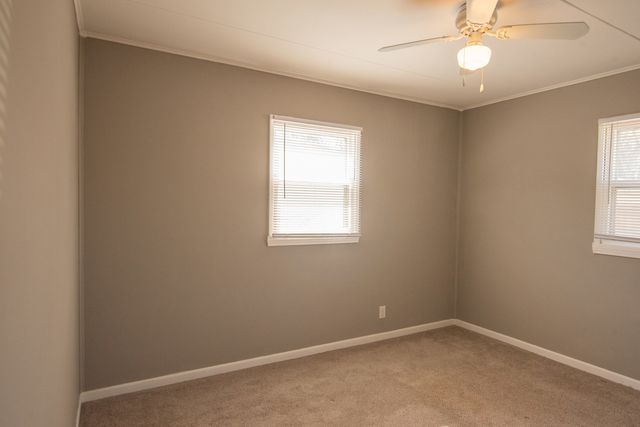 1068 Leith Avenue, Waukegan, IL 60085