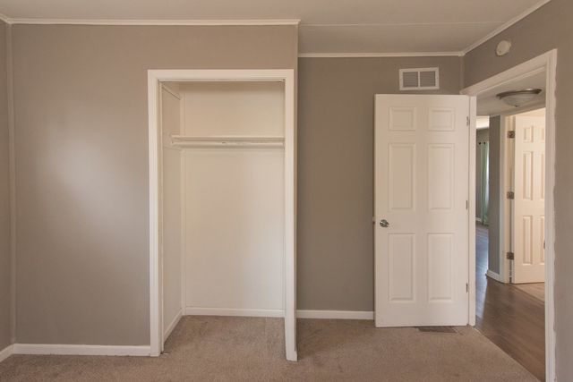 1068 Leith Avenue, Waukegan, IL 60085