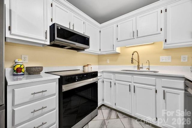 16 Spears Avenue 9, Asheville, NC 28801