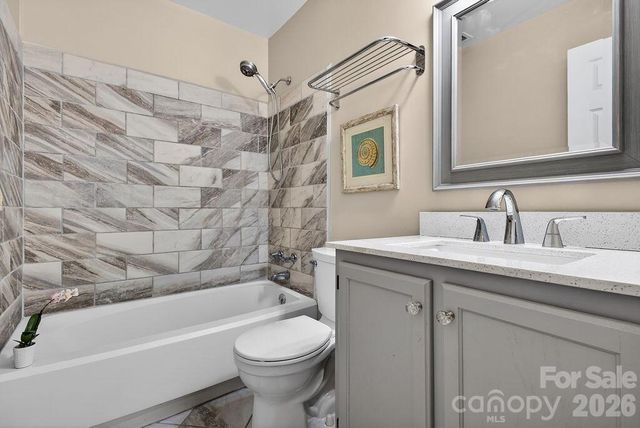 16 Spears Avenue 9, Asheville, NC 28801