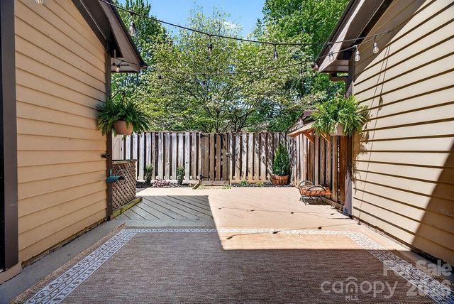 16 Spears Avenue 9, Asheville, NC 28801