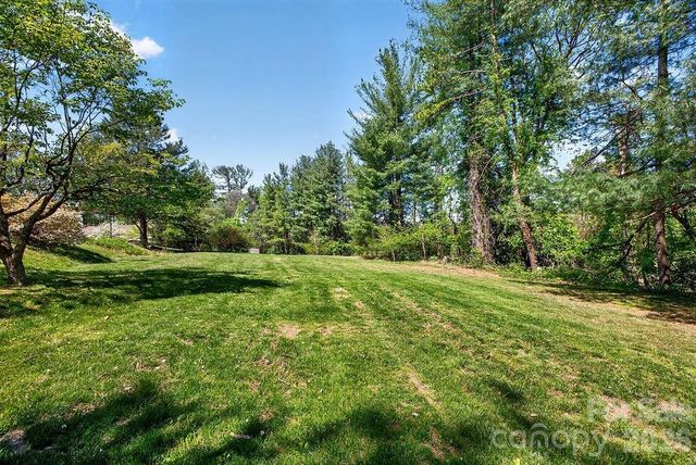 16 Spears Avenue 9, Asheville, NC 28801