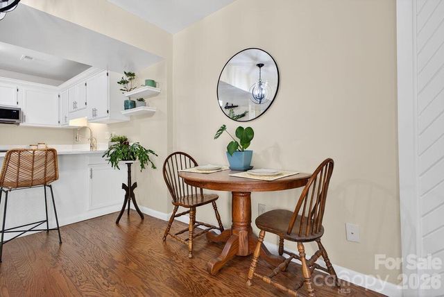 16 Spears Avenue 9, Asheville, NC 28801