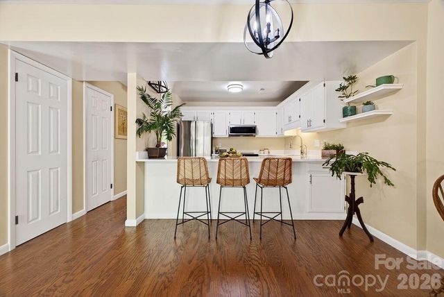 16 Spears Avenue 9, Asheville, NC 28801
